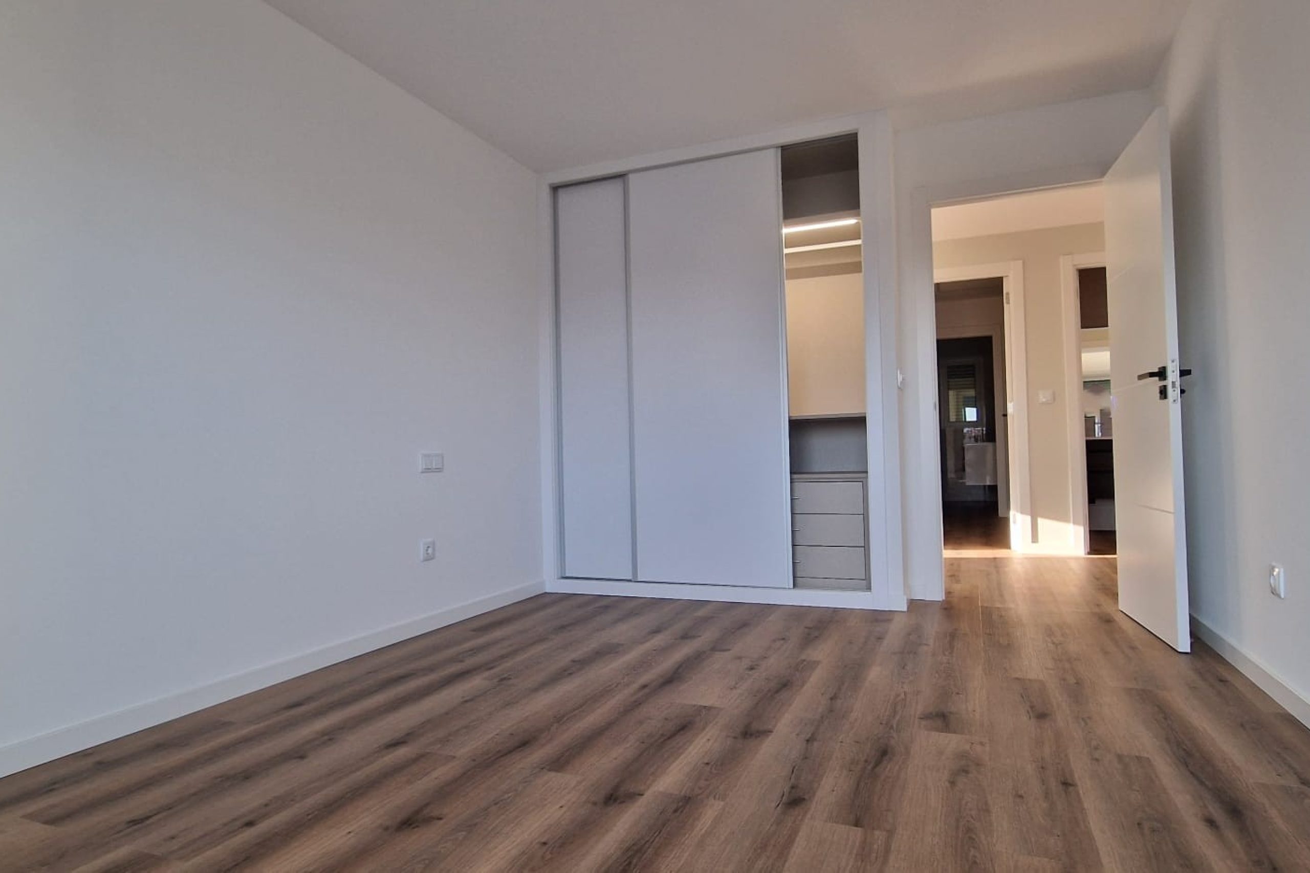 WhatsApp Image 2025-10-10 at 10.54.46 (1)