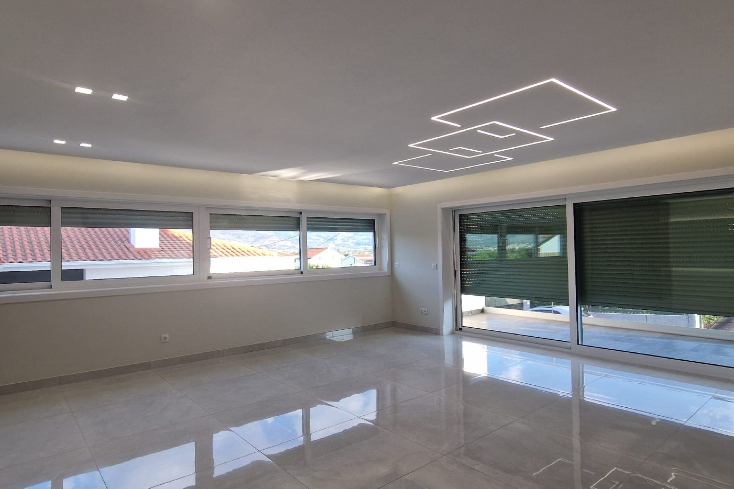 WhatsApp Image 2025-10-10 at 10.54.49 (1)