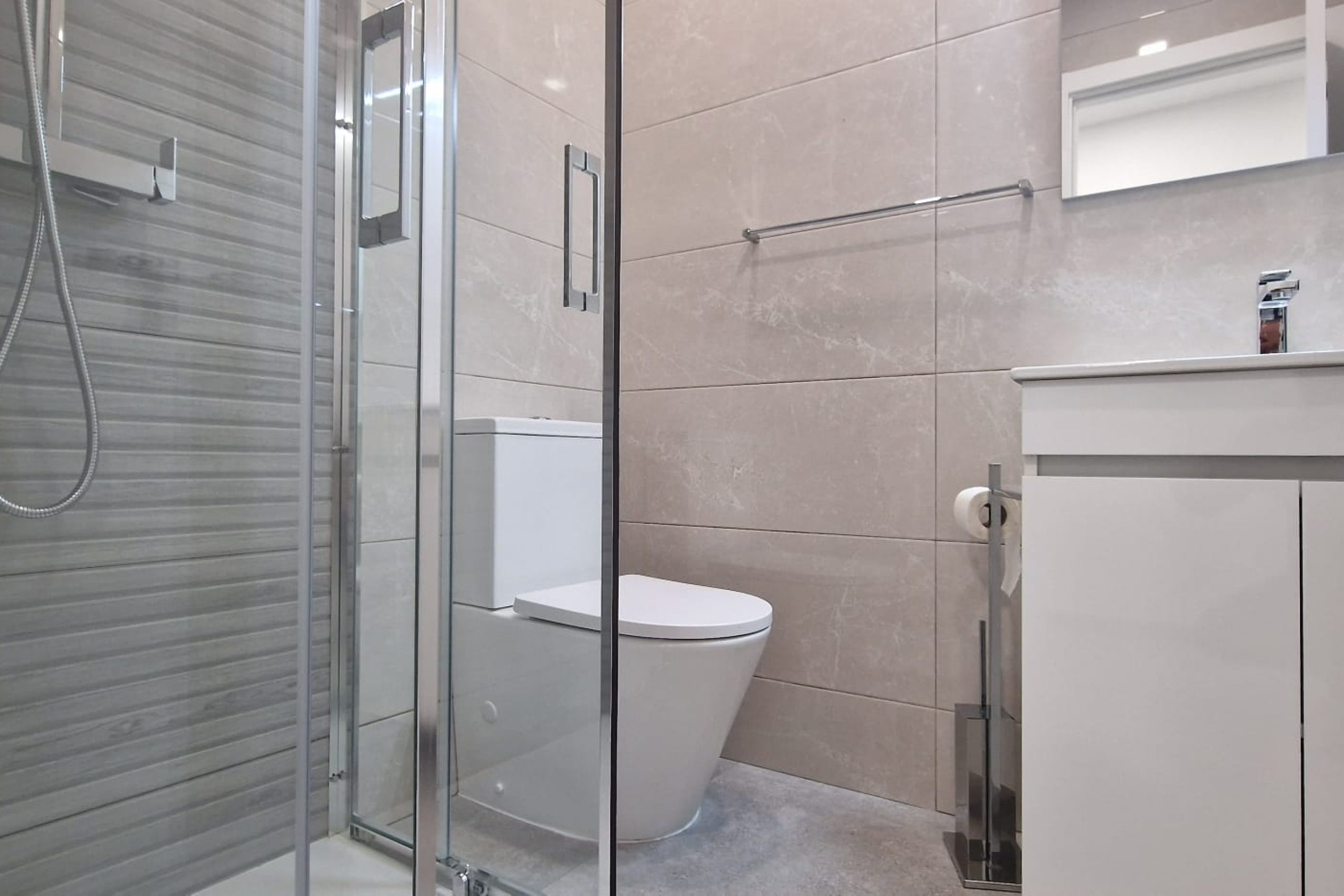 WhatsApp Image 2025-10-10 at 10.54.50 (3)